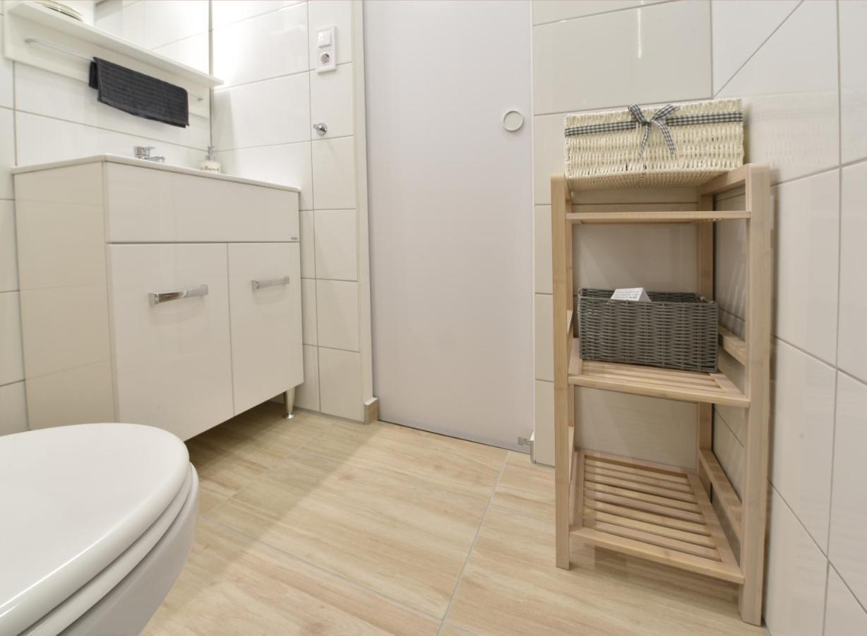 Kiralykut 1 Apartman - Ingyen Parkolas, Bicajok, Ac Székesfehérvár Εξωτερικό φωτογραφία