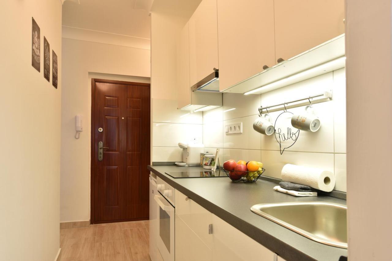 Kiralykut 1 Apartman - Ingyen Parkolas, Bicajok, Ac Székesfehérvár Εξωτερικό φωτογραφία